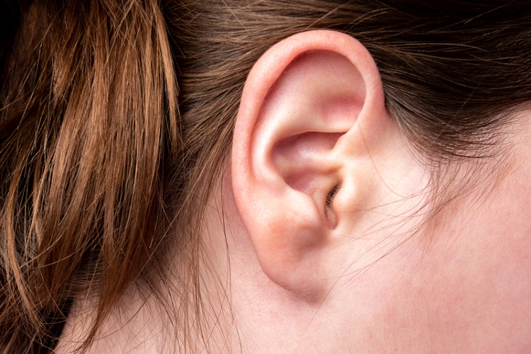 感冒耳朵抽痛是中耳炎 符合3點就中鏢 太晚發現恐害聽力受損 透視疾病 文章專區 常春月刊 全宇宙最實用的保健知識