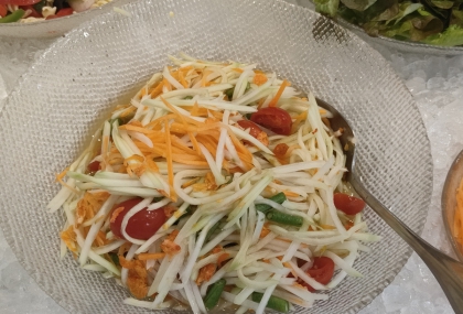 「這1道開胃涼拌菜」空腹吃超危險！  專家親身中招：胃痛到冒冷汗