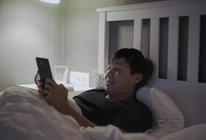 熬夜不是睡回來就好！醫示警：大腦已在發炎  「4招自救」恢復更快