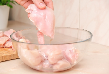 雞胸肉別直接冷凍！專家授「1保存法」  肉質還能保持濕潤、不甘柴
