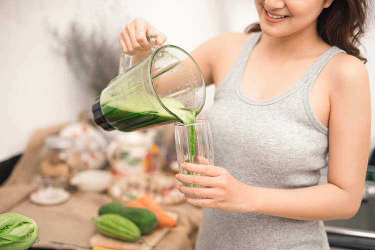 降膽固醇必喝「6種飲品」還能改善血脂、護心血管！  綠茶、豆奶上榜